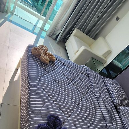 City Center Residentes Ccr Pattaya Y Luaran gambar