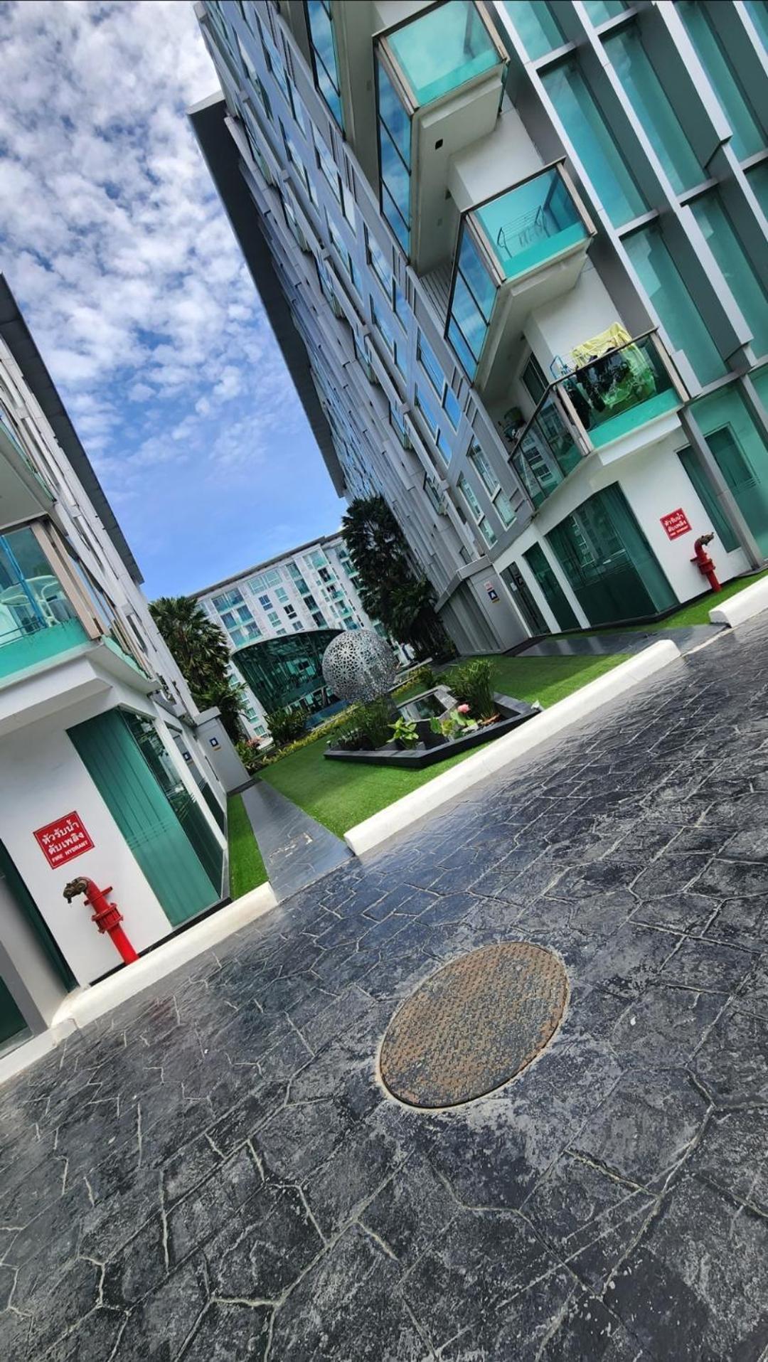 City Center Residentes Ccr Pattaya Y Luaran gambar