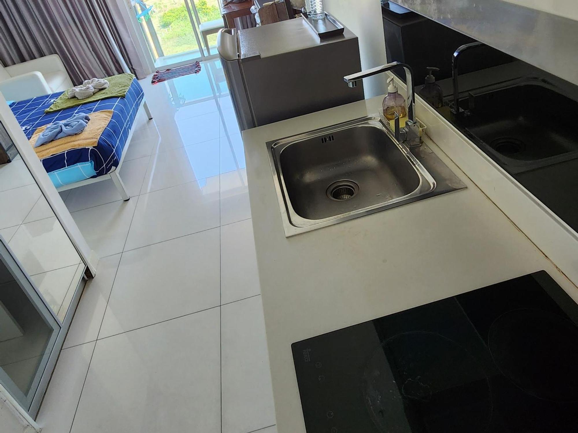 City Center Residentes Ccr Pattaya Y Luaran gambar