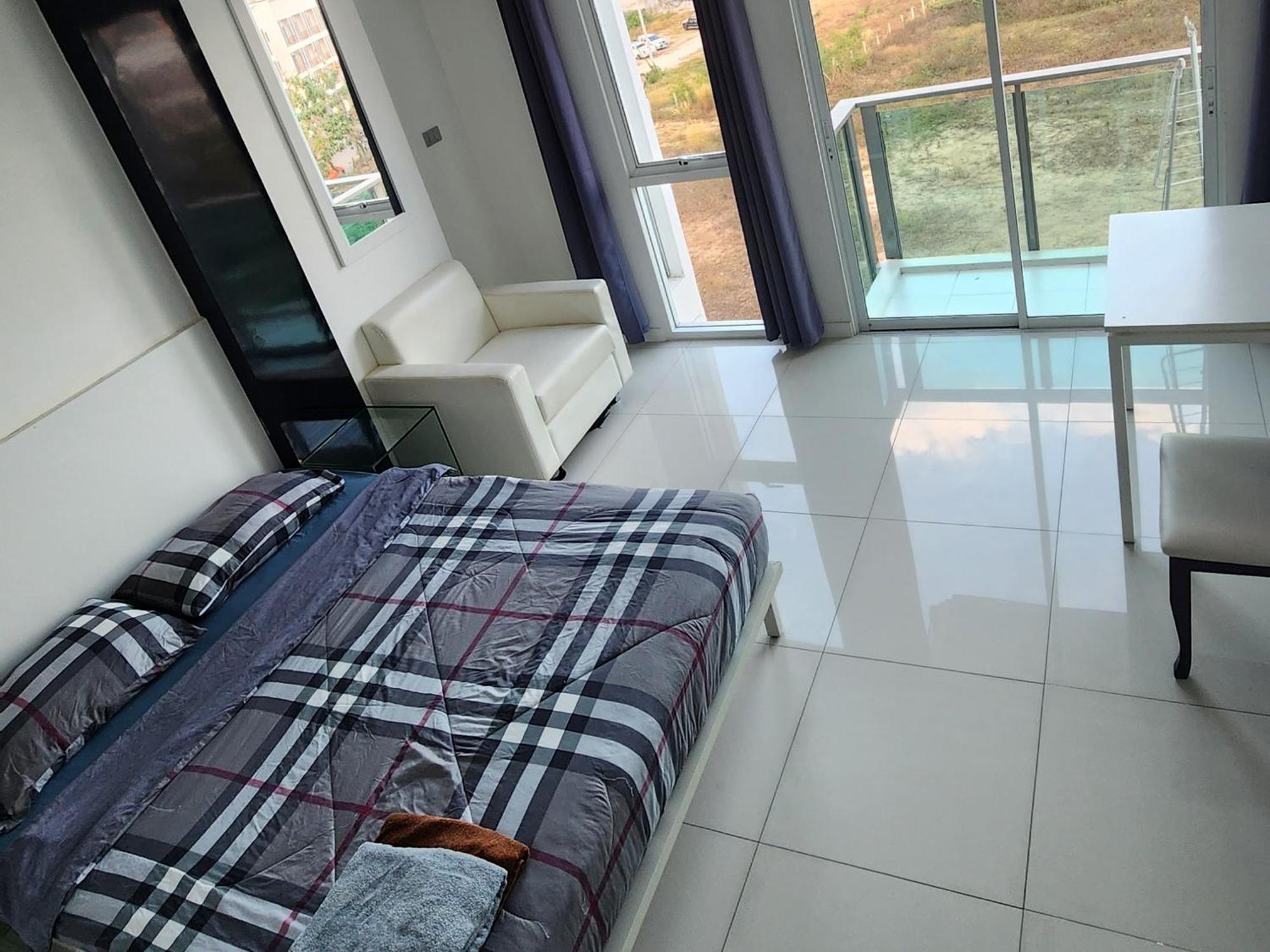 City Center Residentes Ccr Pattaya Y Luaran gambar