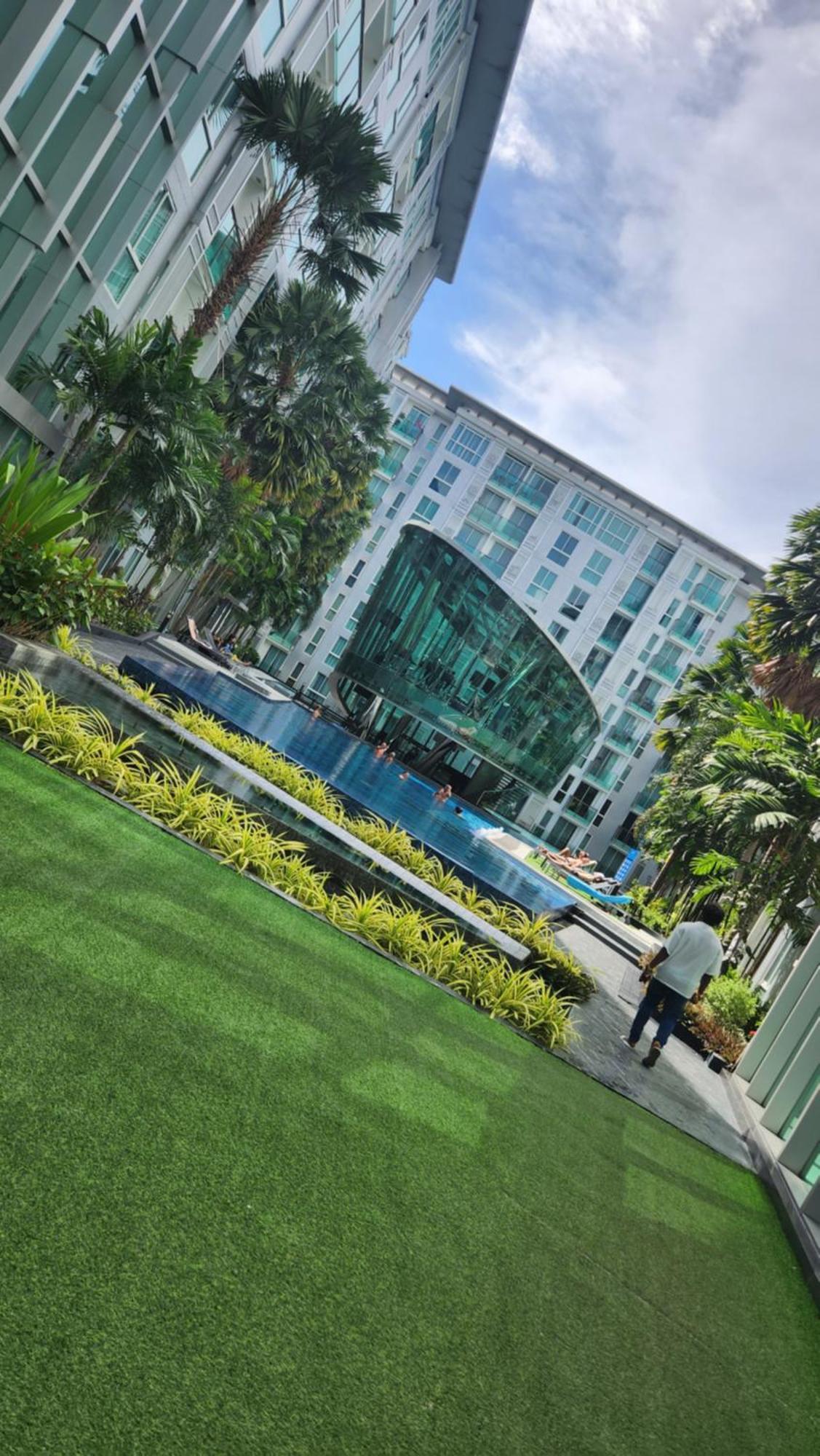 City Center Residentes Ccr Pattaya Y Luaran gambar