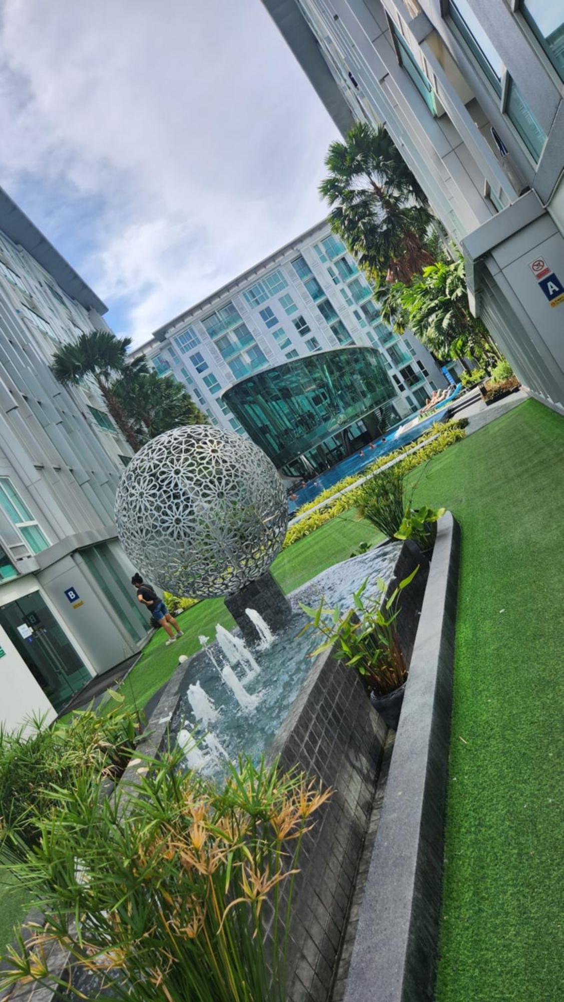 City Center Residentes Ccr Pattaya Y Luaran gambar